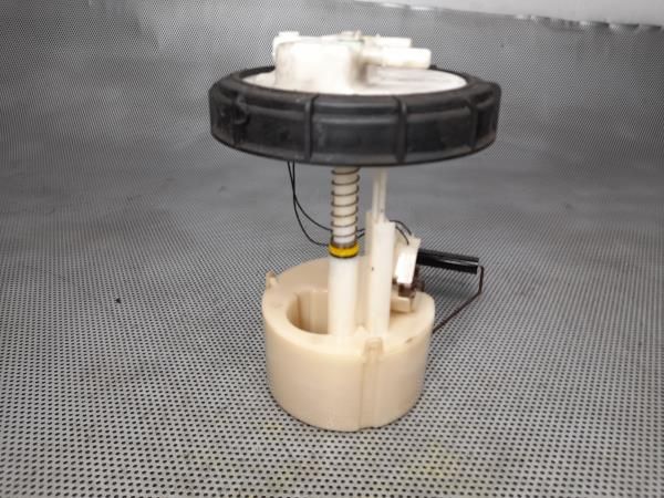 Boia combustível NISSAN Juke (F15)