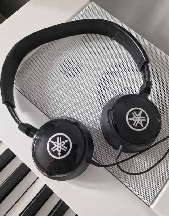 Синтезатор yamaha DGX 660