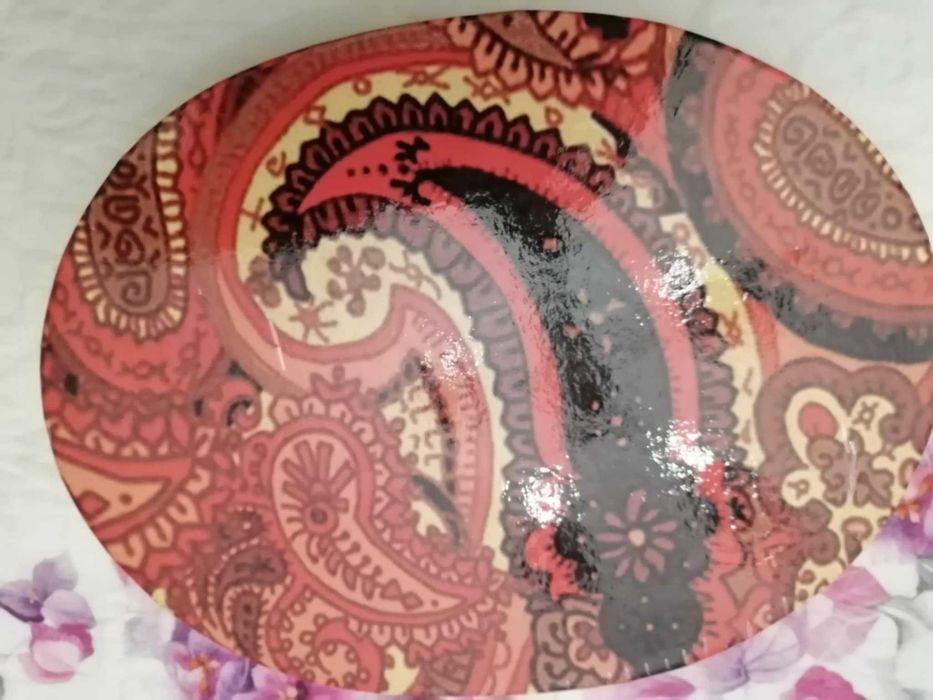 Caixa com 2 pratos com cornucópias - Novo