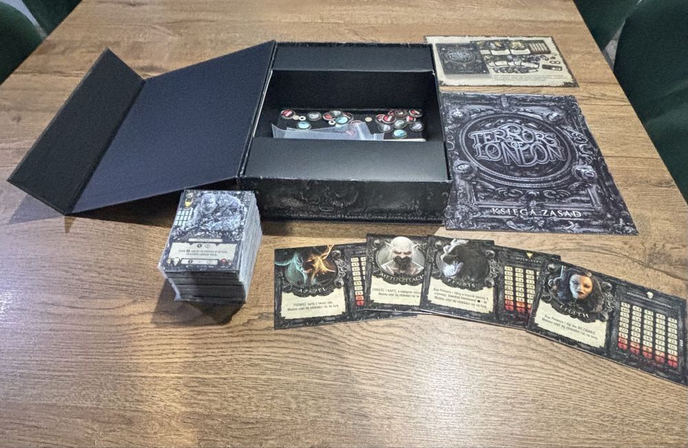 Terrors of Londyn- karty w koszulkach, stan bdb
