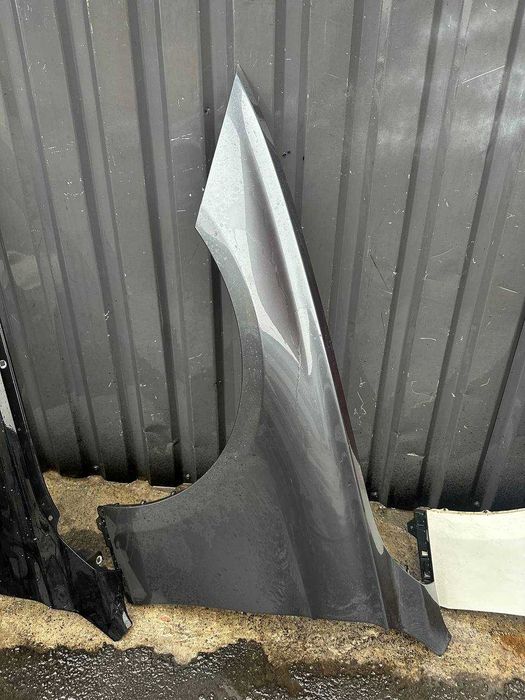 Крило BMW F30/F31