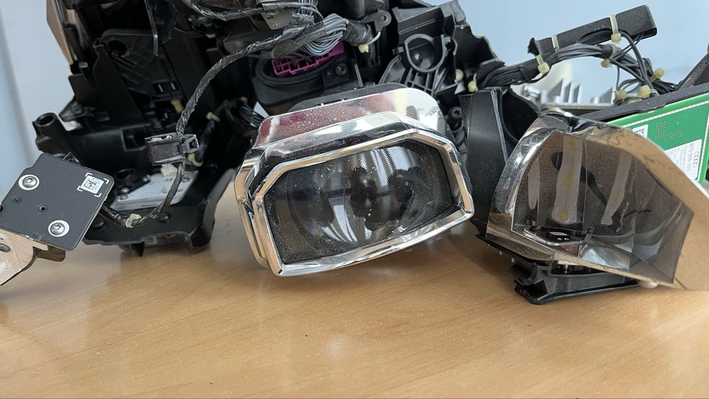 Фара Audi q5 80a fulled ліва 18-20 на запчастини