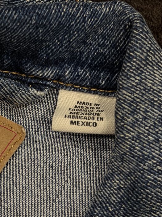 Джинсова куртка Levi's Trucker M синя Made in Mexico як нова