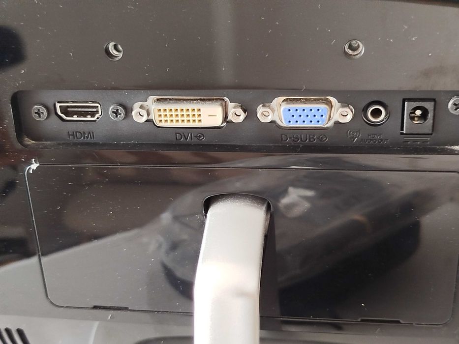 Monitor PHILIPS 246E9QDSB 24'' - Full HD - LED IPS (como Novo)