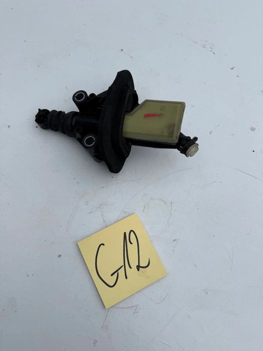 POMPKA SPRZĘGŁA RENAULT MEGANE IV 4 306105606R