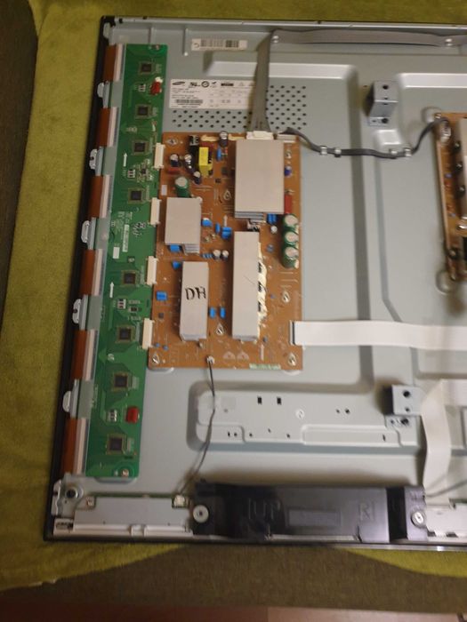 Плазмовый дисплей PS51D490