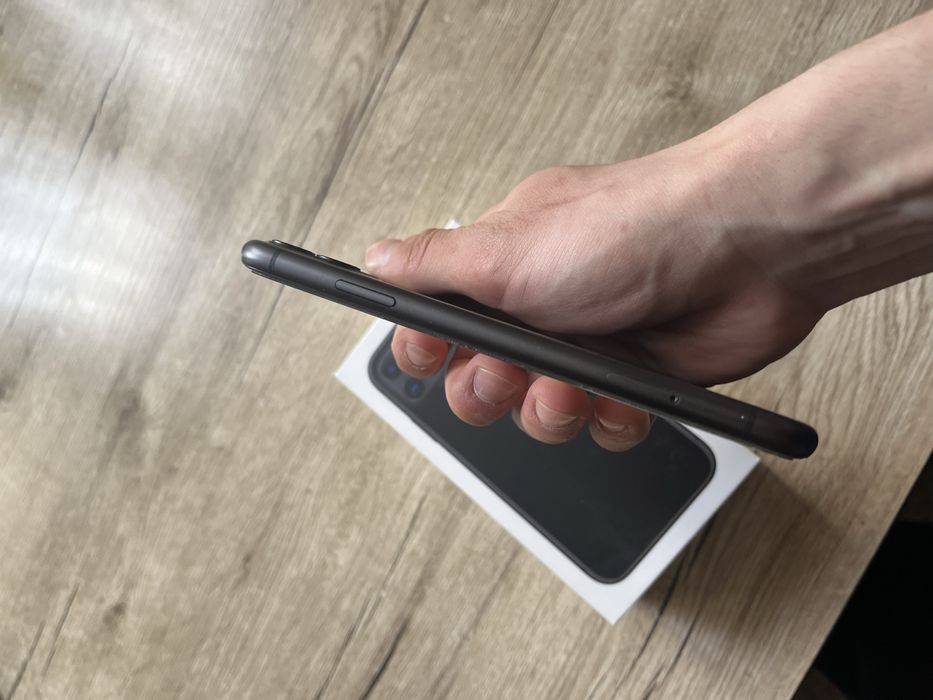 iphone 11 128 83 батарея