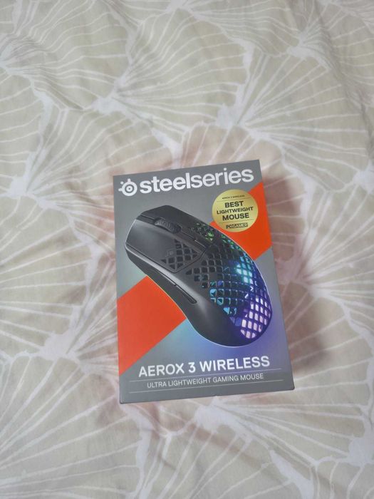 Myszka steelseries aerox 3 wireless stan idealny użyta kilka razy