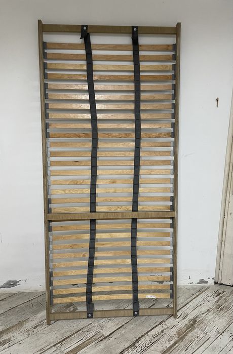 Estrado de Ripas 90x200cm (ikea - Lonset)