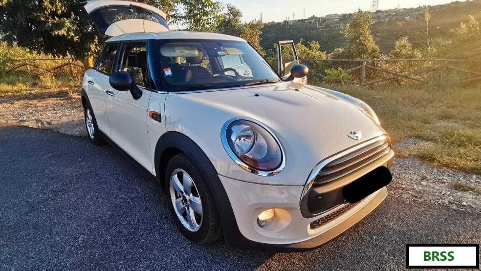 MINI One — fotografia 3