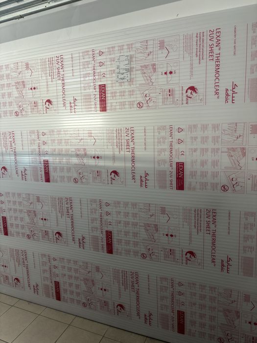 Poliwęglan komorowy 16mm w kolorze mlecznym