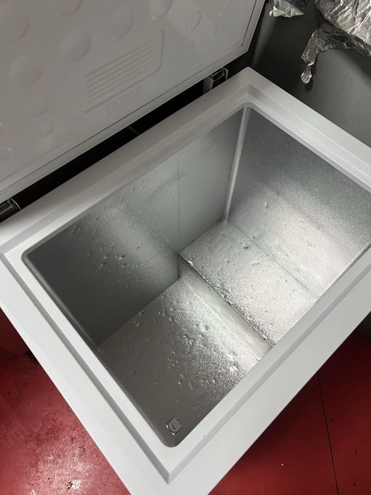 Морозильна скриня Grunhelm GCFW-145