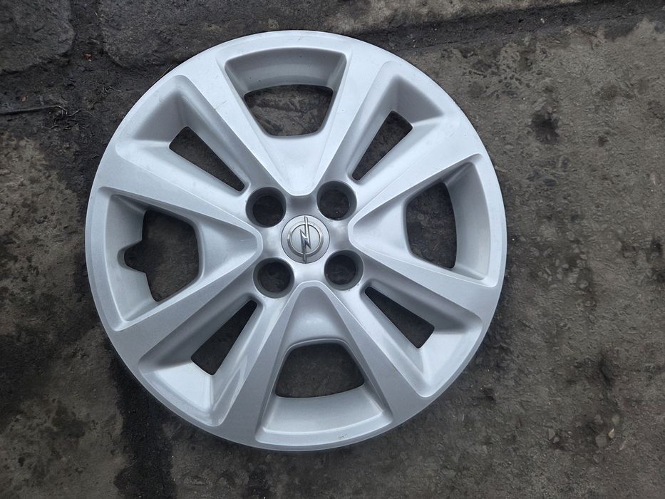 Оригінальні ковпаки r15, Opel.