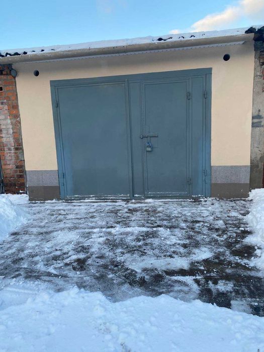 продам гараж в  Г К "Простір"