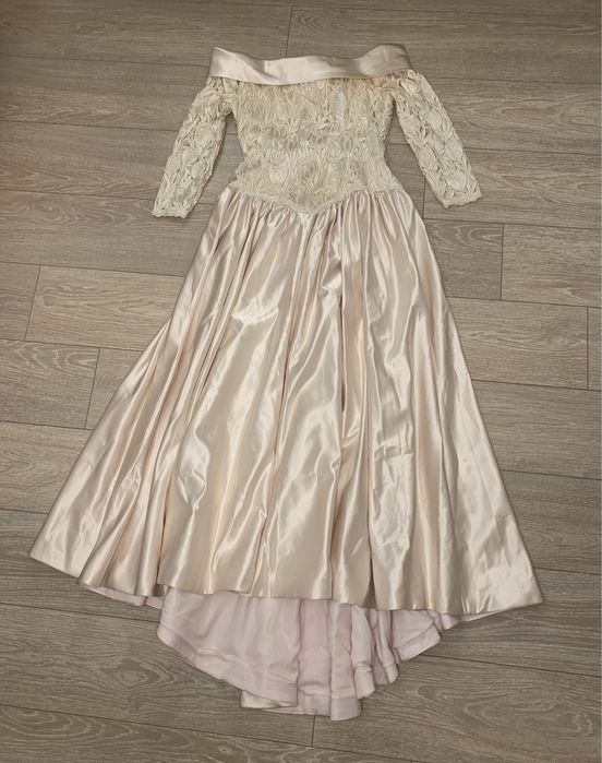 Сукня весільня m-l вінтажна на низький зріст, для фотосесії