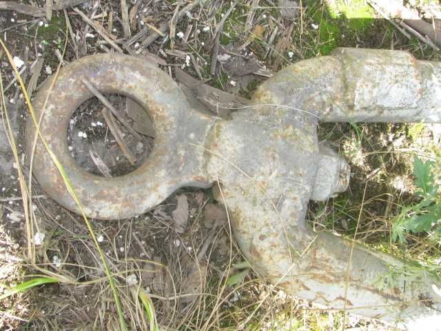 Причіп  двох вісний  8-и тонний.