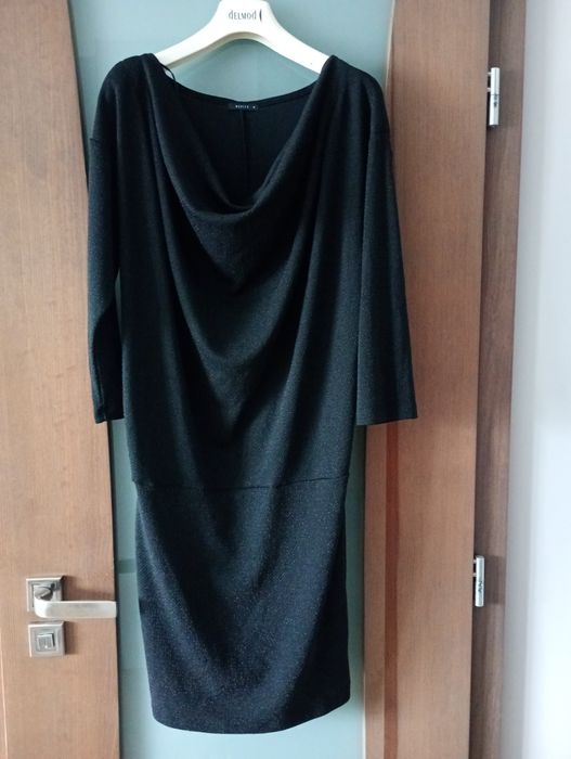 Czarna sukienka M