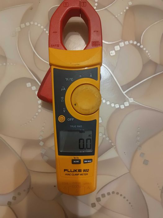 Продам Струмовимірювальні кліщі Fluke 902