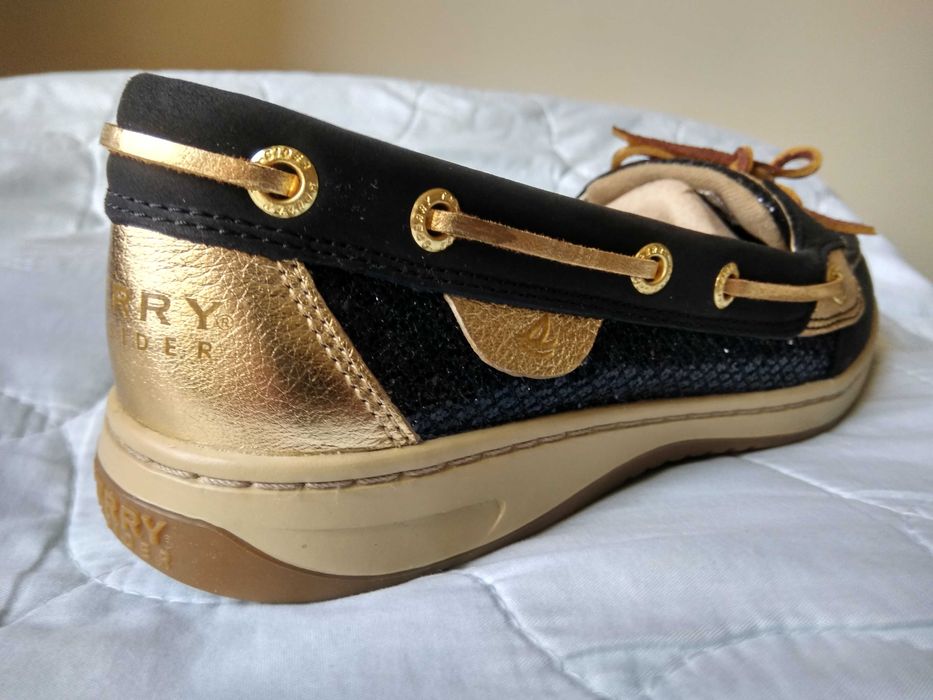 Новые кожаные макасины  SPERRY TOP-SIDER   размер 38.