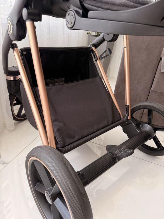 Коляска Roan Ivi 2в1