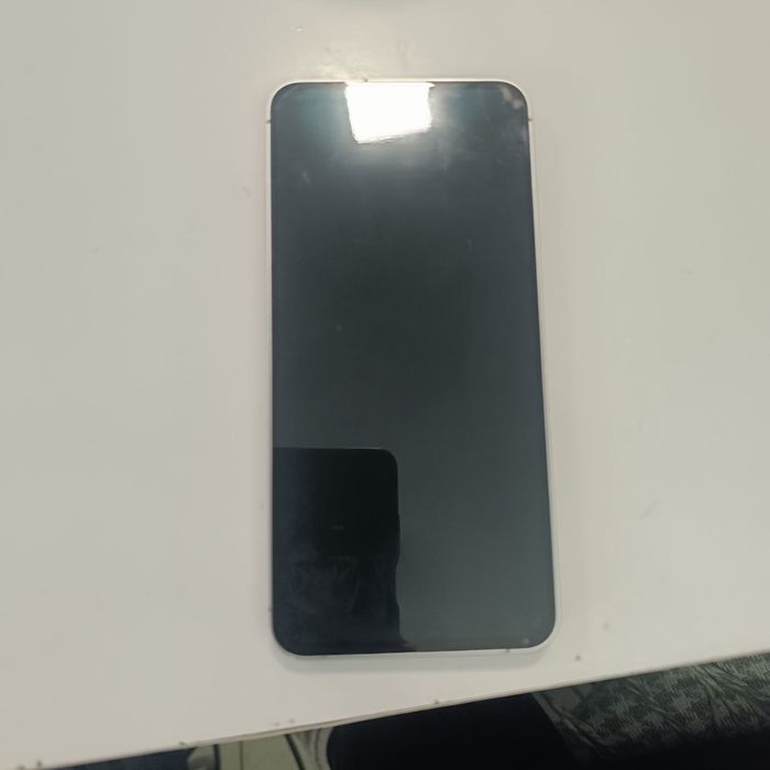 Телефон Samsung S24 fe