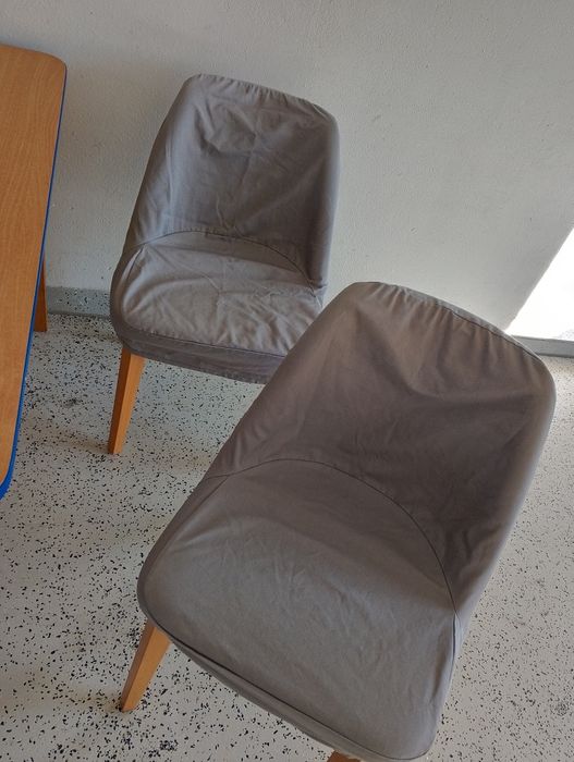 Meble stół plus krzesła plus całość gratis