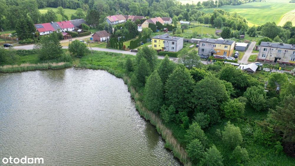 Połowa bloku nad jeziorem na Mazurach!!