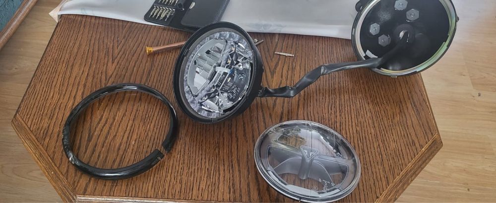 Lampa Triumph Bonneville Bobber