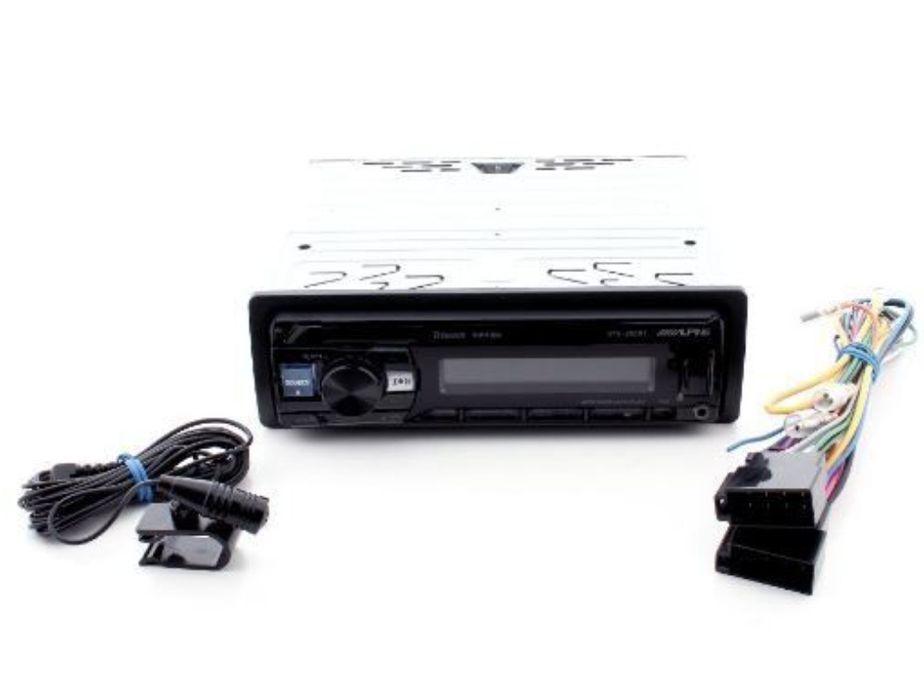 Медиа-ресивер Alpine UTE-200BT