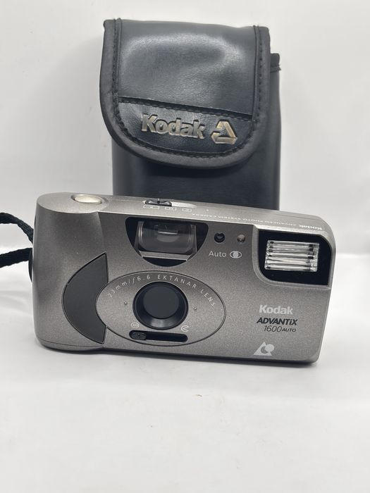 Фотокамераплівкова  Kodak advantix 1600 auto