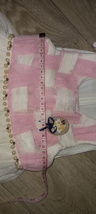 Дуже гарна сукня на дівчинку!