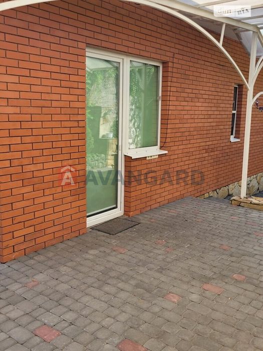 Продаж будинку в самому центрі міста.
