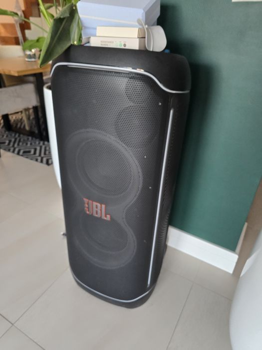 Partybox ultimate 1100 w gwarancja