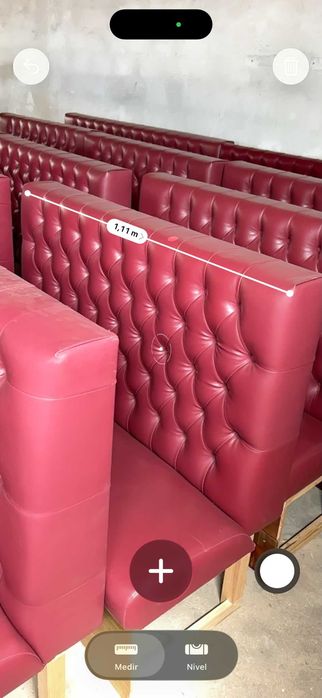 Movel sofa vermelho