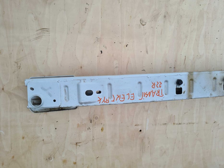Ford eTransit MK8 22r belka zderzaka przód Transit MK8 lift