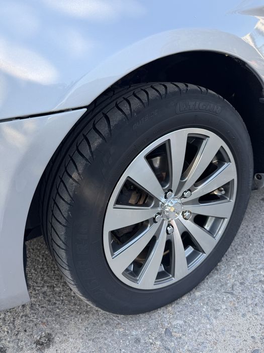 Продам Geely Emgrand 7