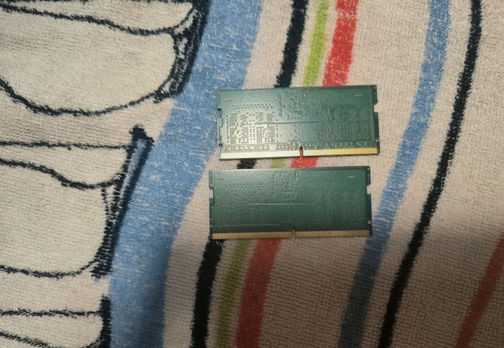 Оперативна пам'ять SK Hynix 16 GB DDR5 4800 MHz SO-DIMM