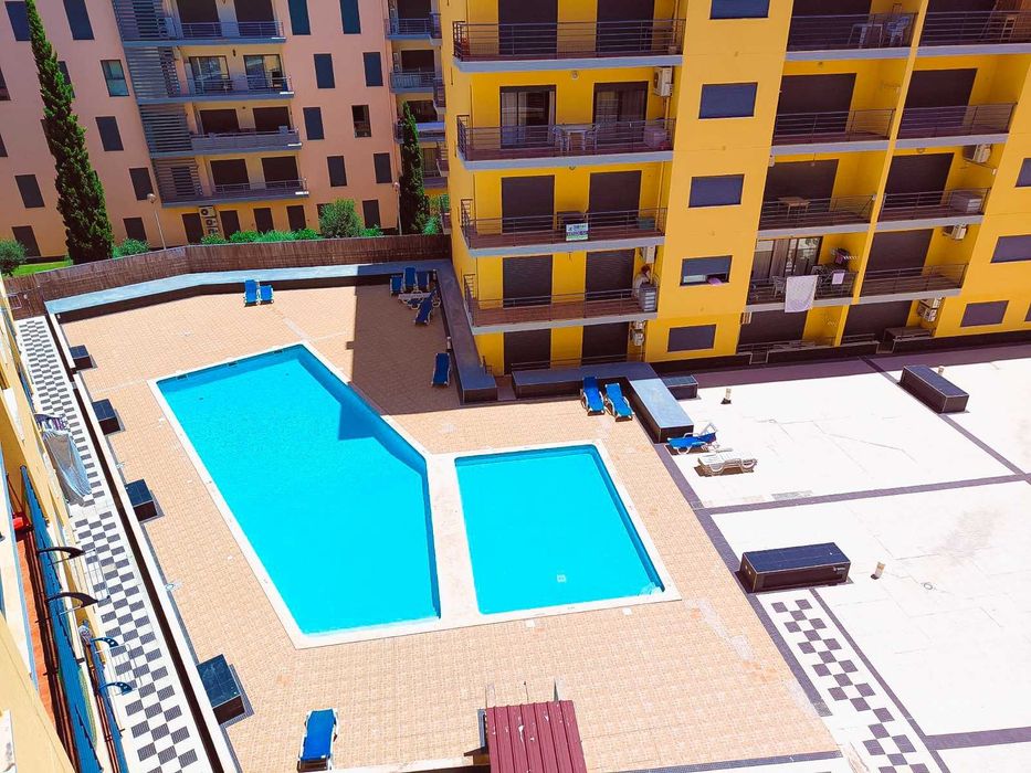 Férias imperdíveis  garagem , piscina, 12 Setembro em diante