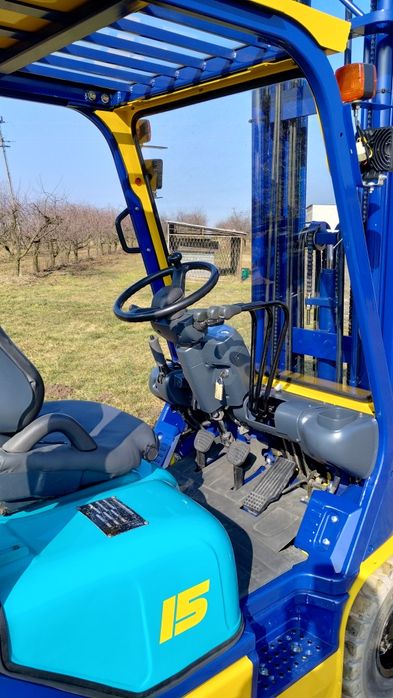 Sprzedam wózek widłowy Komatsu