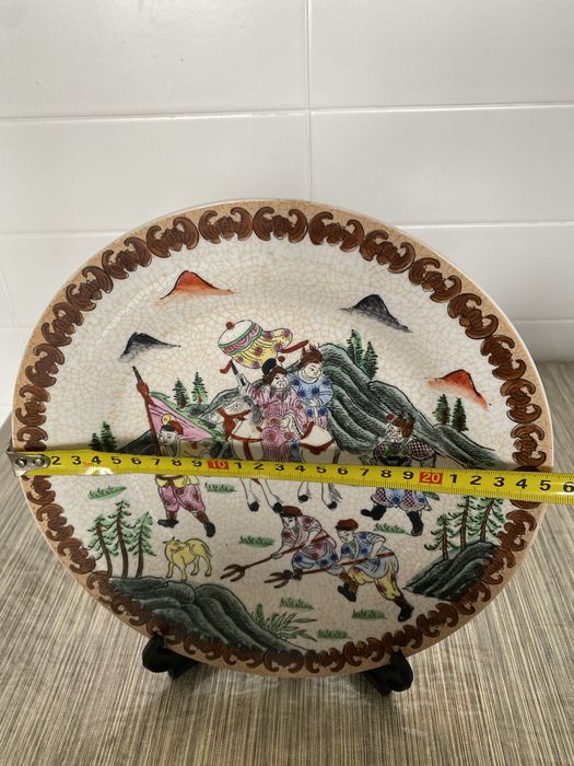 Prato de porcelana antigo chines