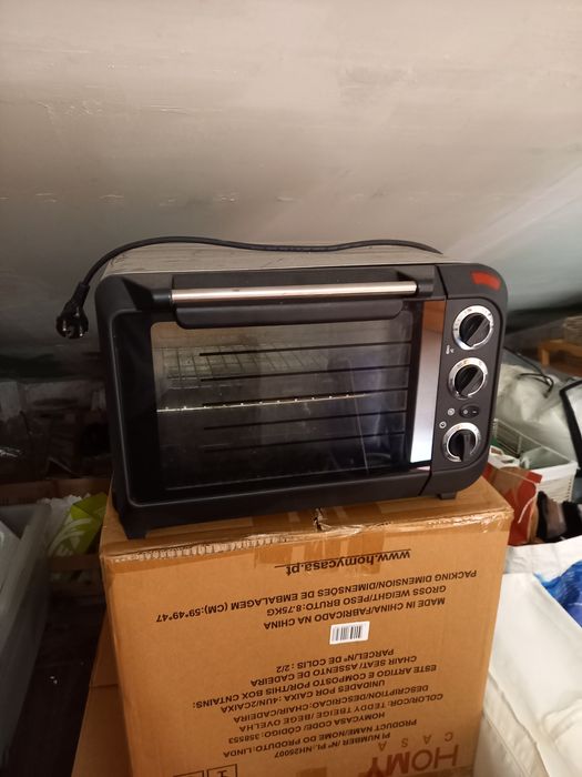 Forno elétrico em bom estado