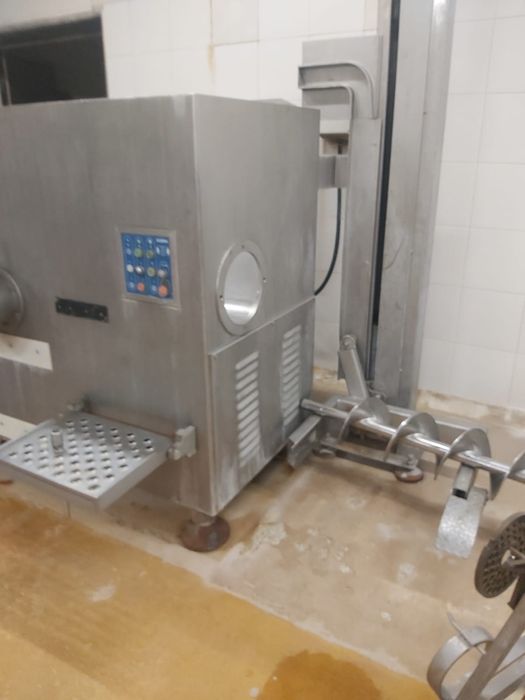 Wilk masarski Laska WB 200