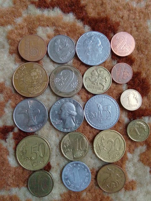 Монеты мира. Состояние отличное. Повторов нет.