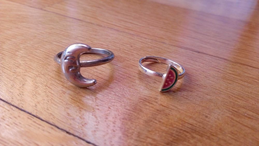 Diversas peças bijuterias