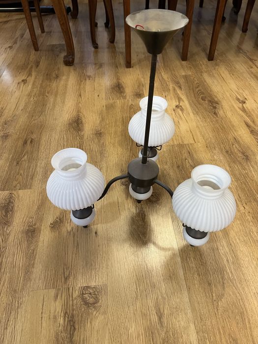 Żyrandol lampa klasyczna salon