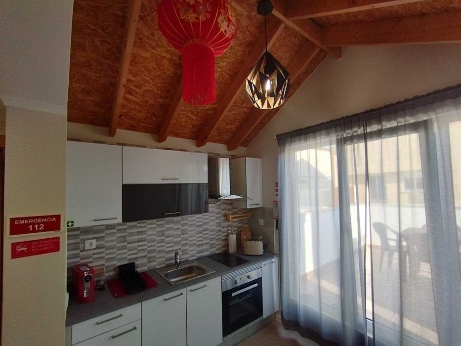 T0 recentemente remodelado em Peniche