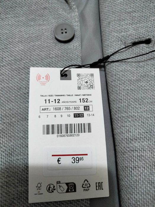 Fato de criança da Zara novo