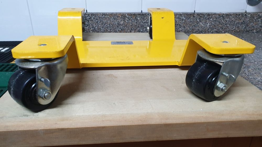 Apoio estacionamento mota