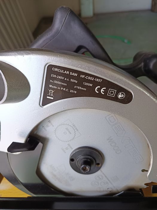 Serra circular 1200 W