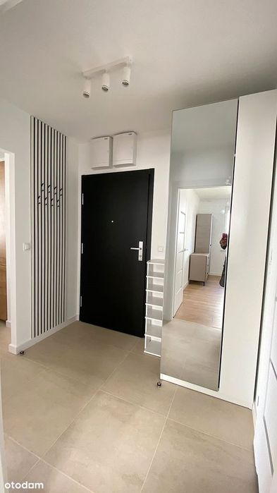 Dwa Niezależne Pok. Nowy Blok Z Windą. M. Postojowe. Zamknięte Osiedle
